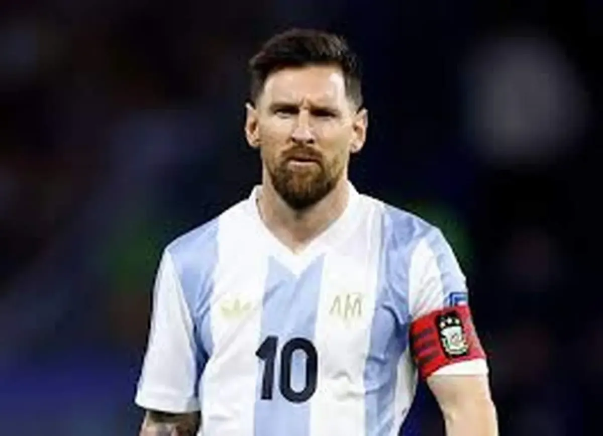 عکس/ خواستگاری جالب یک پیرزن از مسی!