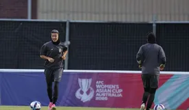 محدثه زلفی پس از انصراف از پناهندگی: بازیکنان تیم فوتبال زنان، وطن‌فروش نیستند