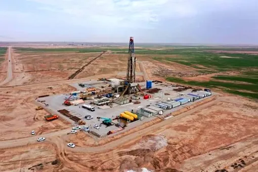 درآمد ۱.۵ میلیارد دلاری برای کشور با تولید روزانه ۶۲ هزار بشکه در میدان سپهر و جفیر