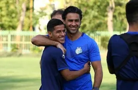 ناکامی دنباله دار فرهاد مجیدی با قائدی در کلبا