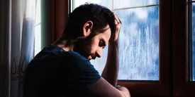 از کجا بفهمیم افسرده شدیم یا فقط غمگینیم؟