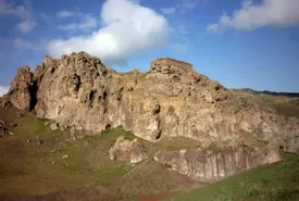 داستان هیجان انگیز قیز قلعه سی میانه/ عکس