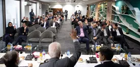 مهر تائید سهامداران بیمه رازی به عملکرد ۱۴۰۲/ برنامه‌های آینده حجتی تائید مجمع را گرفت