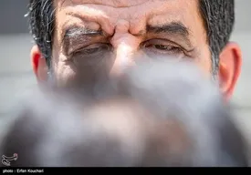 ببینید | تصویری استثنایی از جزئیات چهره‌ی ضرغامی، وزیر میراث فرهنگی