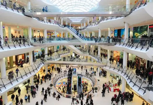 پاساژگردی؛ تفریحی زیرزمینی و بدون هزینه