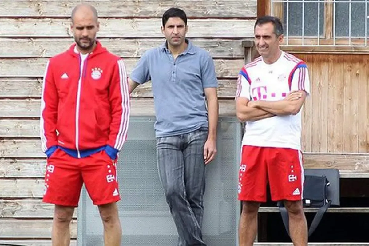 وحید هاشمیان در کنار گواردیولا/ عکس