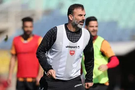 کدام مربی پرسپولیس از رفتن به دوبی خودداری کرد؟