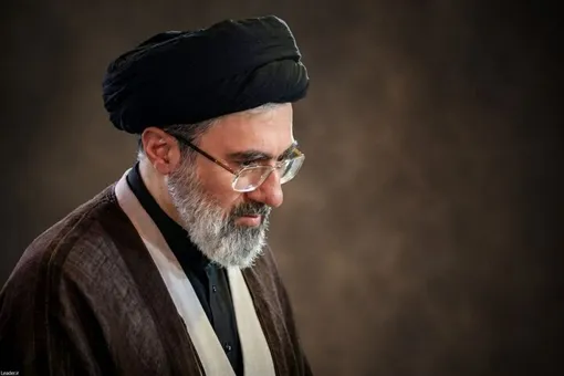 رهبر معظم انقلاب: شیطان را تحقیر کنید