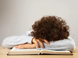 کودکان را چگونه از اخبار منفی دور نگه داریم ؟