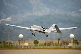 پرتاب موشک سوپرسونیک از پهپاد بیرقدار ترکیه!