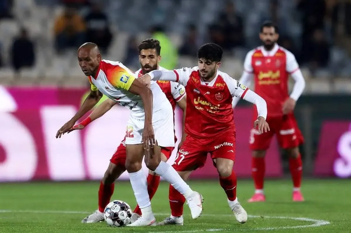 مجنون پرسپولیس هم به دربی رسید