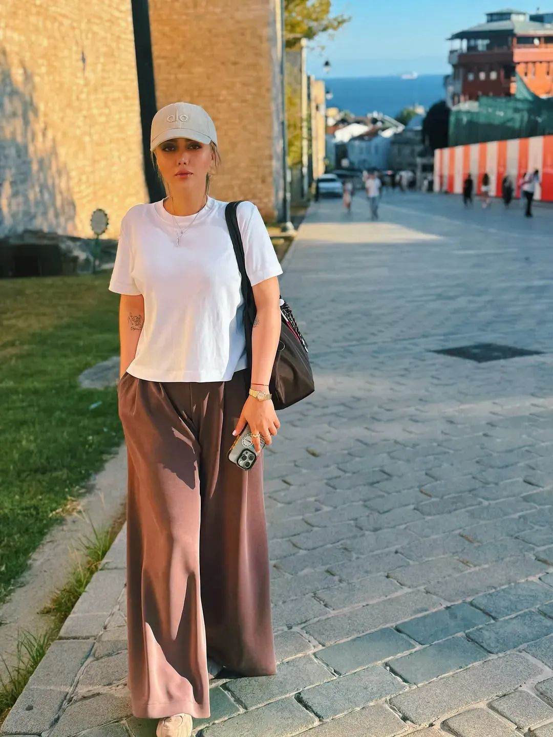 شادی شادی