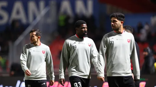 شکایت مدافع جنجالی پرسپولیس به فیفا