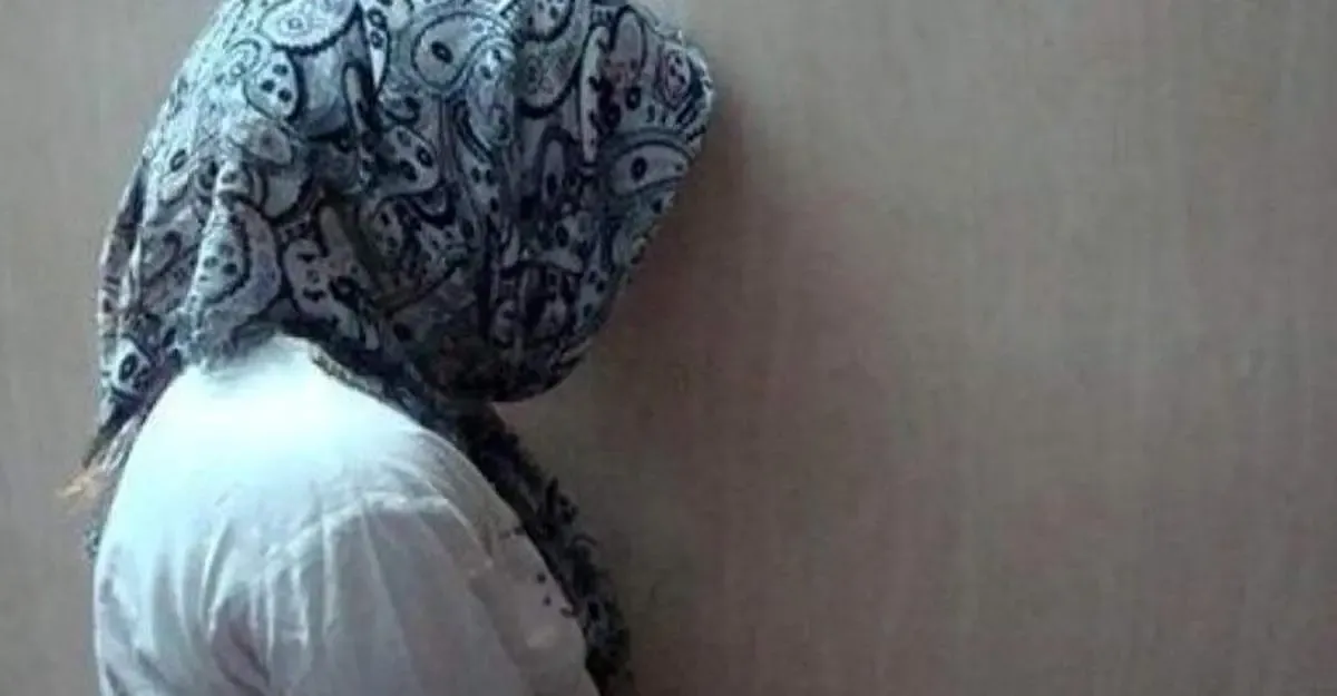 جاسازی دوربین مداربسته در کانال کولر رابطه سیاه زن متاهل و تعمیرکار موبایل را فاش کرد