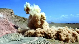 در پارچین چه خبر است؟/ صدای انفجار