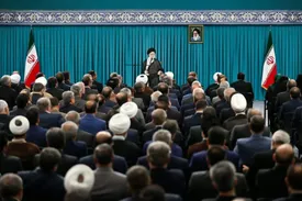 رهبر انقلاب: نمایندگان شأن و جایگاه بی‌نظیر و وزین مجلس را حفظ کنند