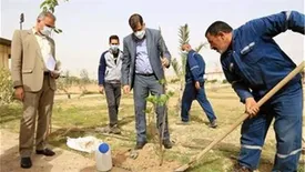 توسعه فضای سبز و درختكاری یك وظیفه دینی و ملی است