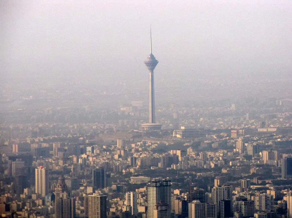 کیفیت ناسالم هوای تهران برای گروه‌های حساس | ادامه تابستان گرم با هوای بی‌کیفیت