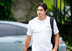 نکونام تخفیف داد تا قرار داد بلانکو ثبت شود