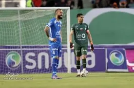 کتک کاری کاپیتان استقلال با نیروی انتظامی بر سر این دختر!/ تصاویر