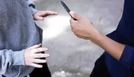 زورگیران اینبار به دانشجوی دختر حمله‌ور شدند!