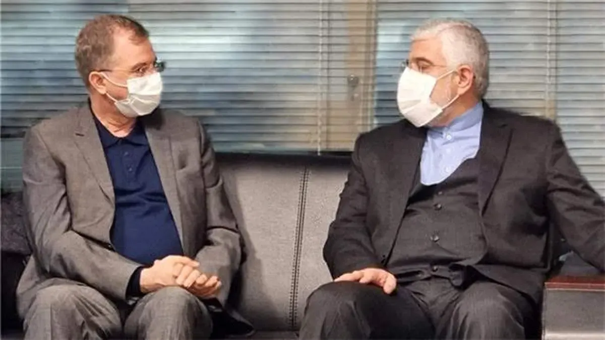 آمادگی بانک دی برای حمایت از توسعه صنایع گلستان