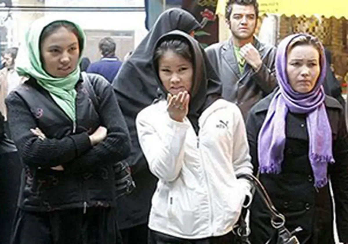 کارت هویتی و سیم کارت برای افغانی ها صادر شد/ چه کسی افغانی ستیزی را به راه انداخت؟