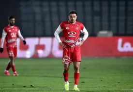 اوستون ارونوف دلیل تمدید قرادادش با پرسپولیس را فاش کرد!