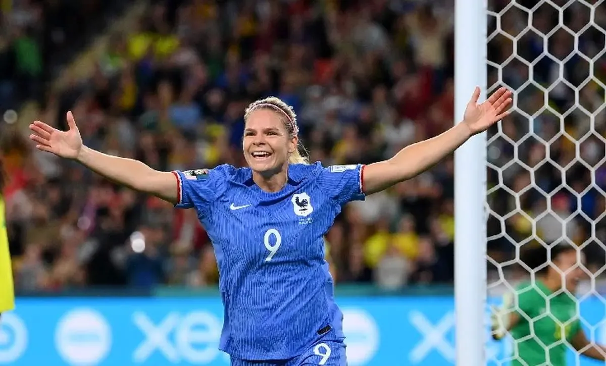 فرانسه؛ برنده دیدار دو رقیب سنتی در فوتبال