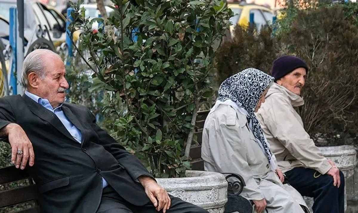 آغاز واریزِ مستمری آبان بازنشستگان تامین اجتماعی