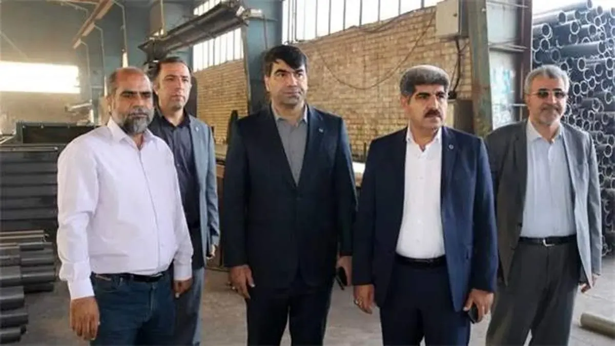 بازدید سرپرست بانک توسعه تعاون از طرح‌های اقتصادی استان مرکزی