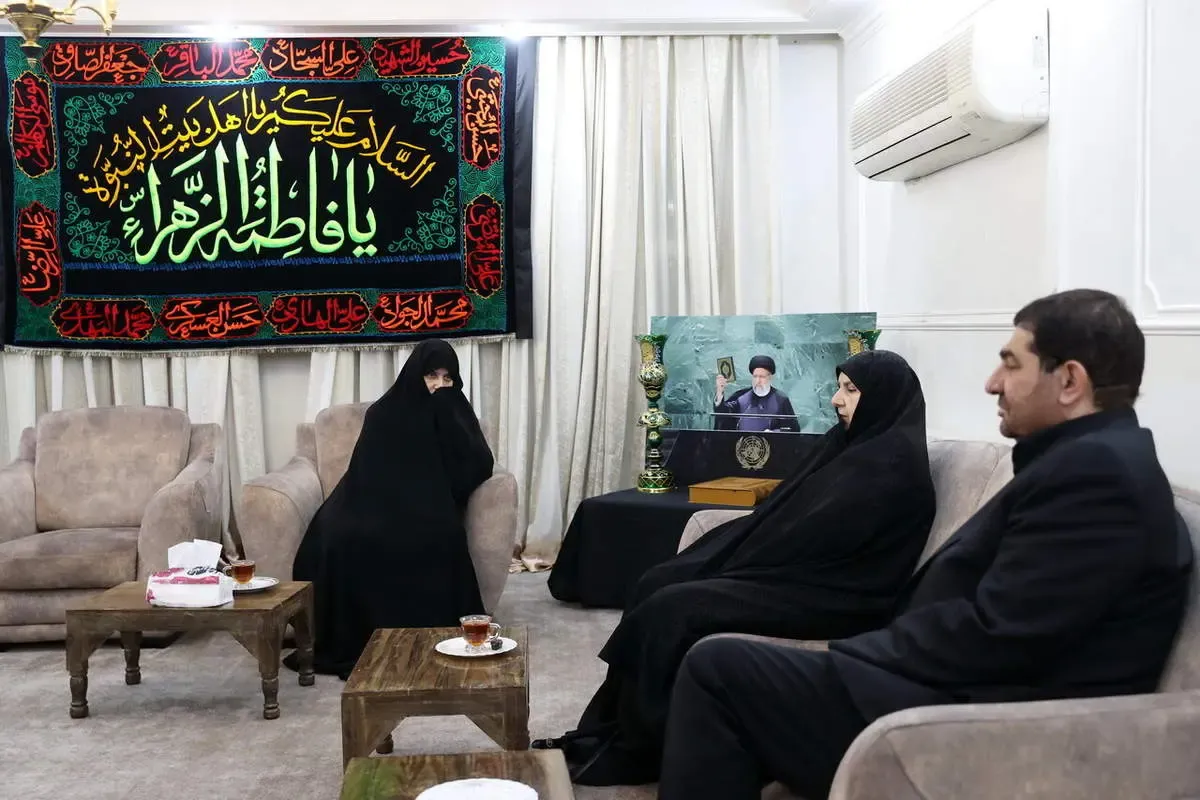 قاب عکس متفاوت در خانه ابراهیم رئیسی و جمیله علم الهدی