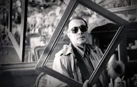 دورنمایی از عباس کیارستمی در جشنواره عکس 5