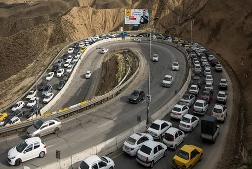 جاده چالوس یکطرفه شد؛ آخرین وضعیت ترافیک شمال