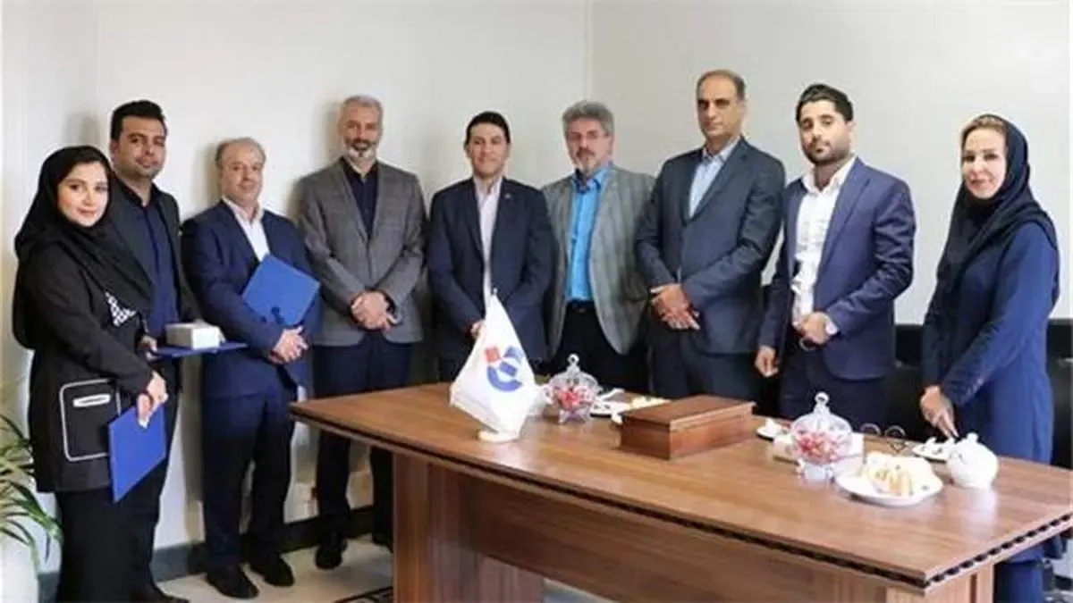 نمایندگان برتر فروش بیمه‌های عمر و پس انداز بیمه دانا معرفی شدند