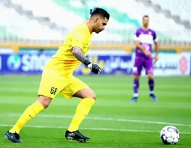 فروزان: خدا را شکر بیرانوند و نیازمند مثل من نشدند!