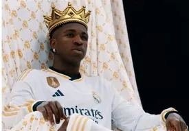 کدام ستاره فوتبال شماره 7 افسانهای را به تن میکند؟