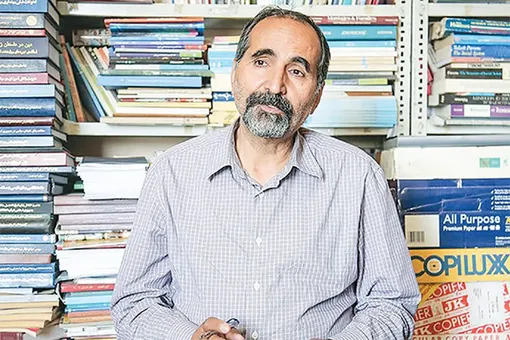 مشکلات کشور با عدم دخالت اقتداگرایان حل می شود