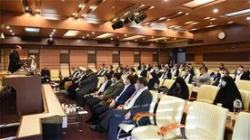 مهمترین وظیفه بسیج، ارائه راهکارها و راهبردها در بحران های جامعه است