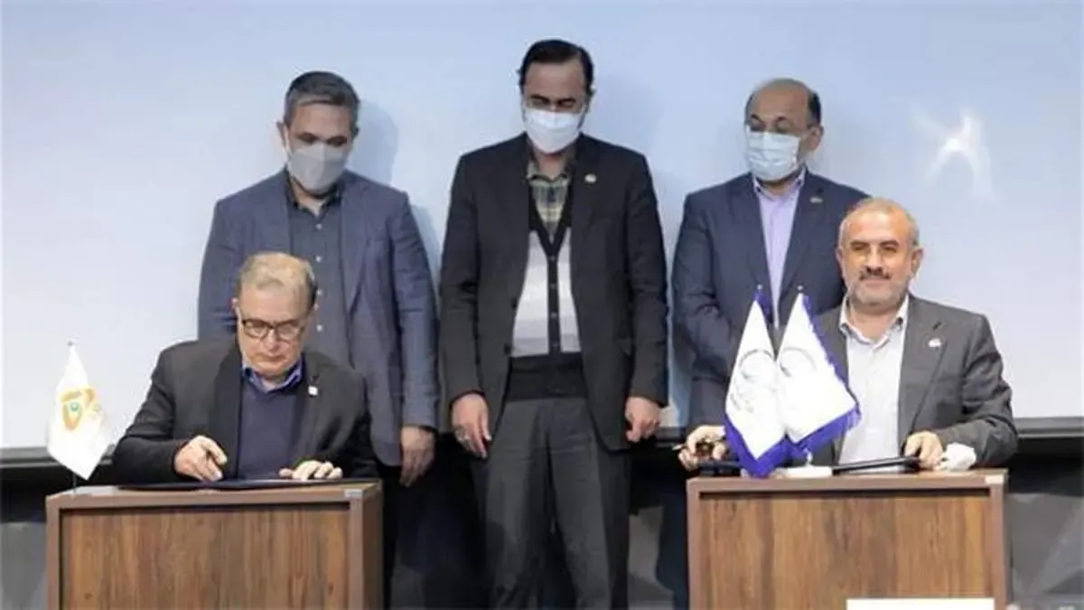 قرارداد بازیابی اتان شرکت پتروشیمی بندر امام امضا شد/ اولویت استفاده از نیروهای بومی و توجه به مسائل زیست‌محیطی در اجرای پروژه/ استفاده حداکثر از توانمندی داخل در مسیر اجرای پروژه