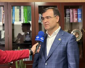 با تسهیل گری بیمه البرز، مسیر دریافت کارت سبز هموار شد