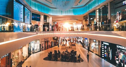 بهترین مراکز خرید لباس کرج ✅️ 10 مرکز عالی ✅️