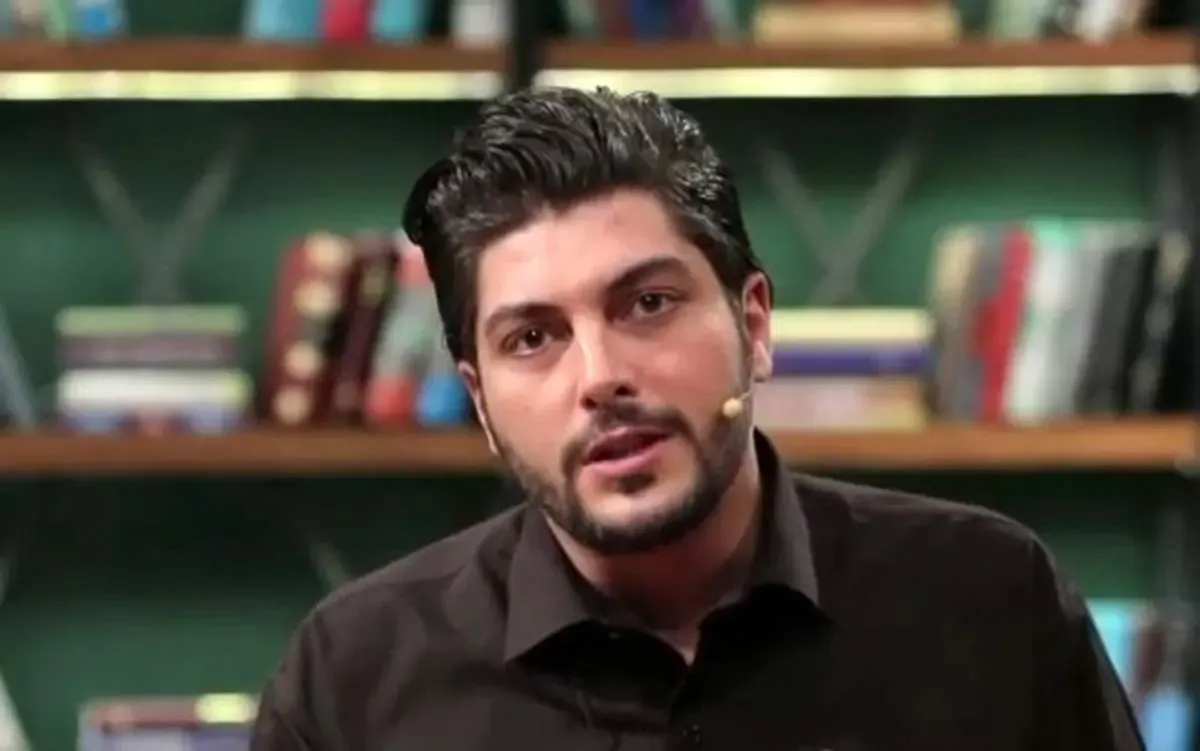 ببینید | سوتی وحشتناک مجری ورزشی روی آنتن زنده صدا و سیما