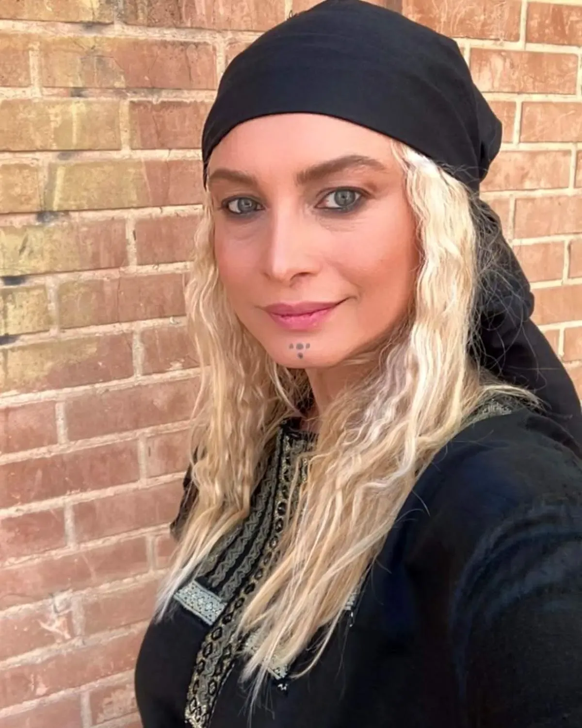 غافلگیرکننده و متفاوت/ مریم کاویانی با شمایل کولی‌ها سوژه کاربران شد!