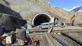 بلندترین تونل کشور پایان بهار افتتاح میشود/ رکورد تونل سازی شکسته شد/ پیشرفت فیزیکی ۵۸ درصدی قطعه ۲ آزادراه شمال