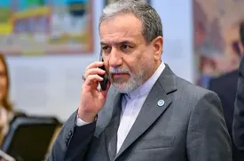 تماس تلفنی عراقچی با وزیران خارجه کشور‌های منطقه